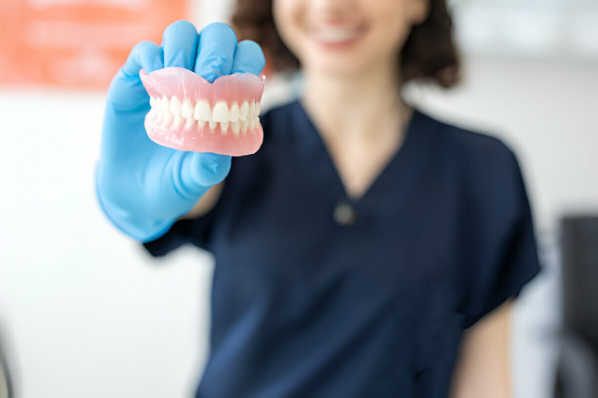7 Common Dental Emergencies and How to Handle Them_1