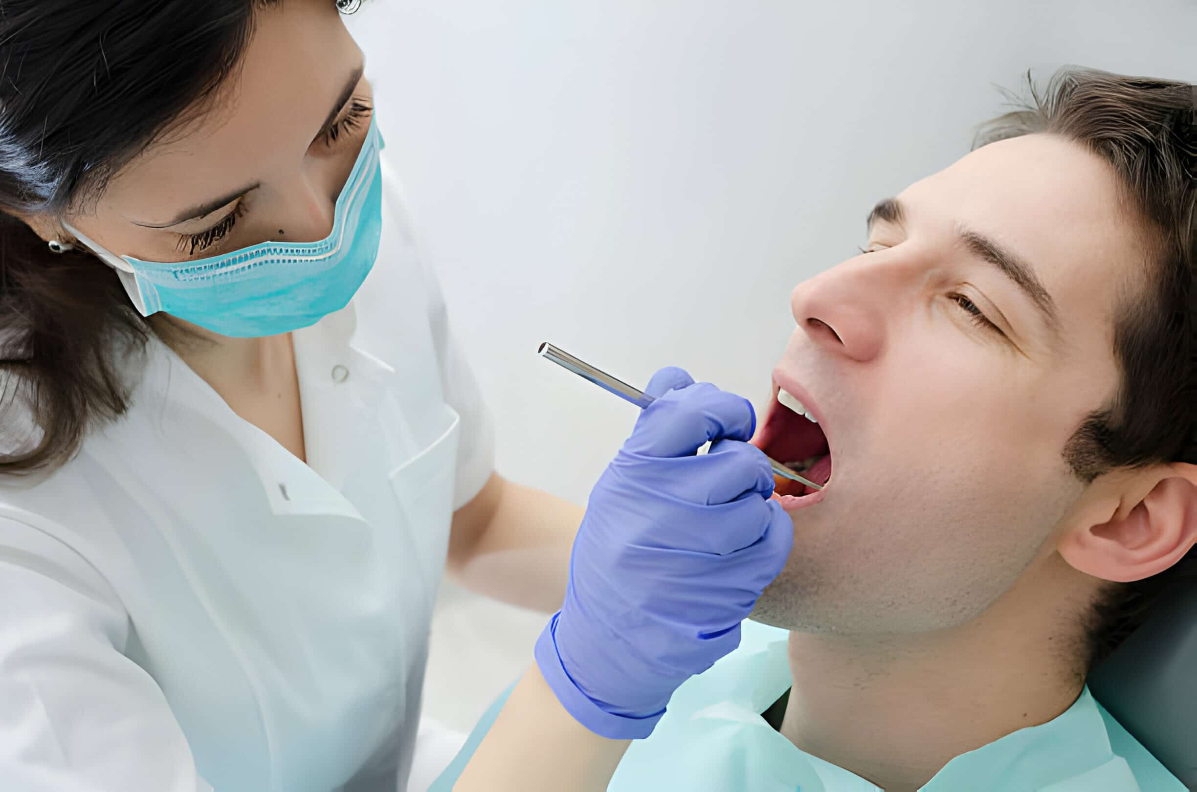 Explore Various Options and Costs to Fix A Broken Tooth_1